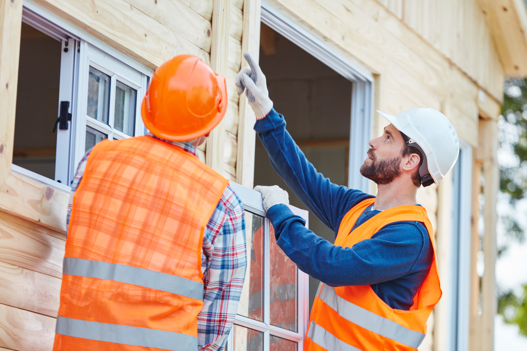 Two Window Fitter Cooperating 